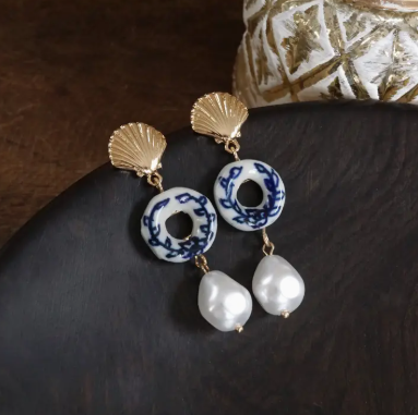 Ceramic Shell Pearl Earrings