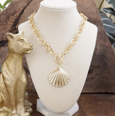 Seaside Grace Shell Necklace