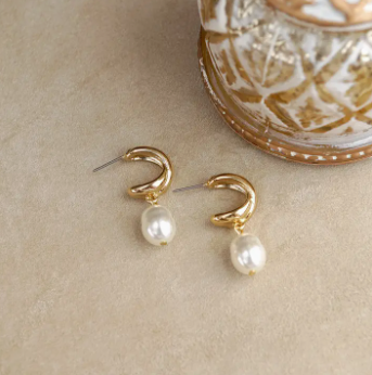 Pearl Hoop Huggies